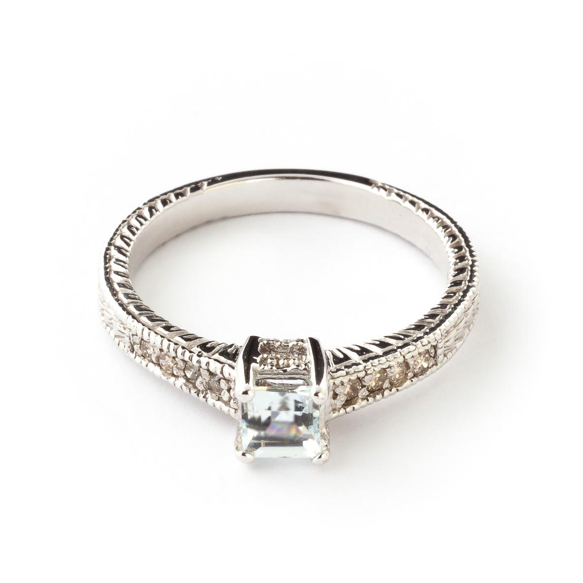 Aquamarine & Diamond Shoulder Set Ring in 9ct White Gold