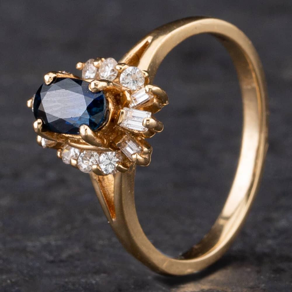Pre-Owned 14ct Yellow Gold 0.65ct Sapphire &amp; 0.31ct Diamond (approx.) Oval Fancy Cluster Ring 4336029