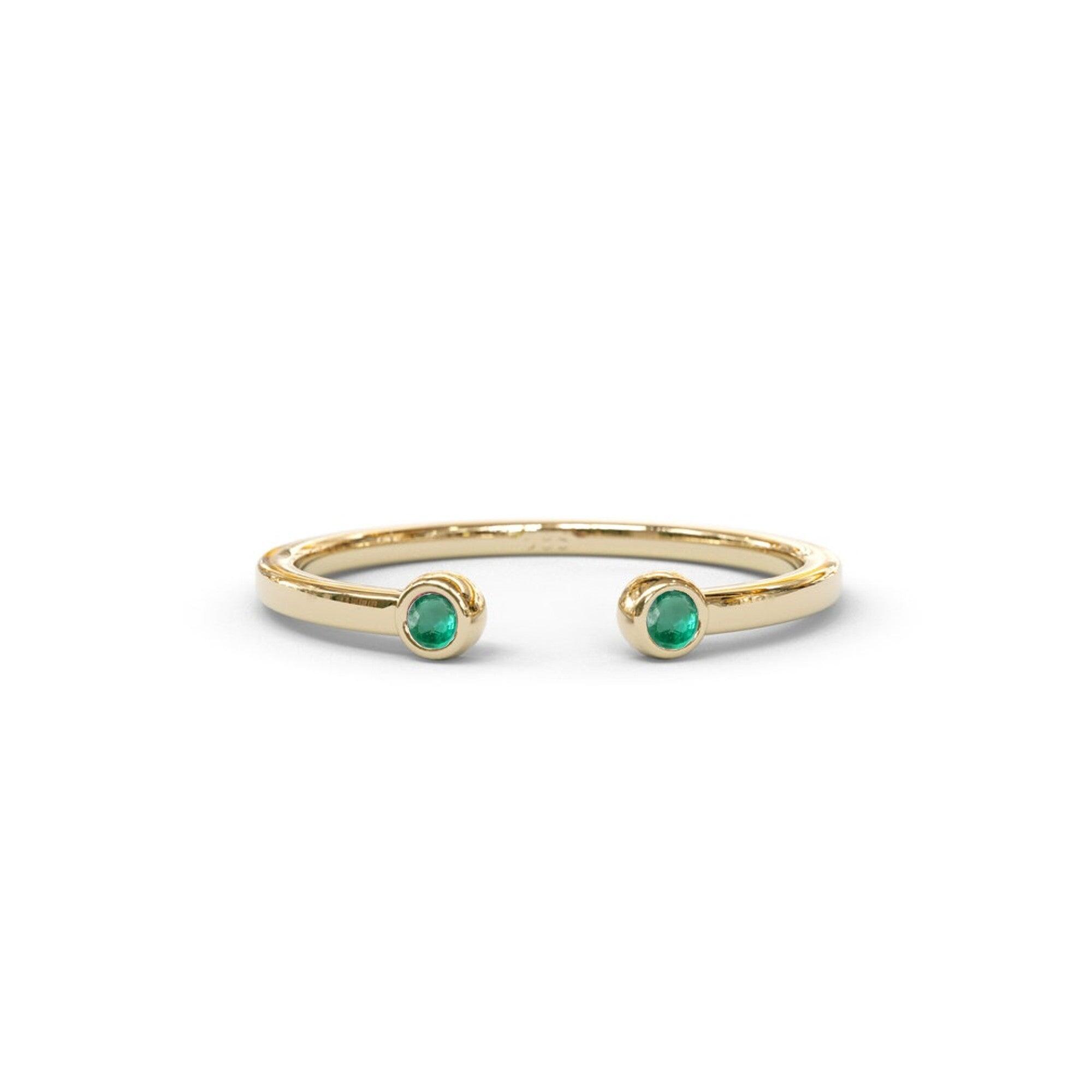Womens Lily Flo Jewellery Circinus Emerald Cuff Ring