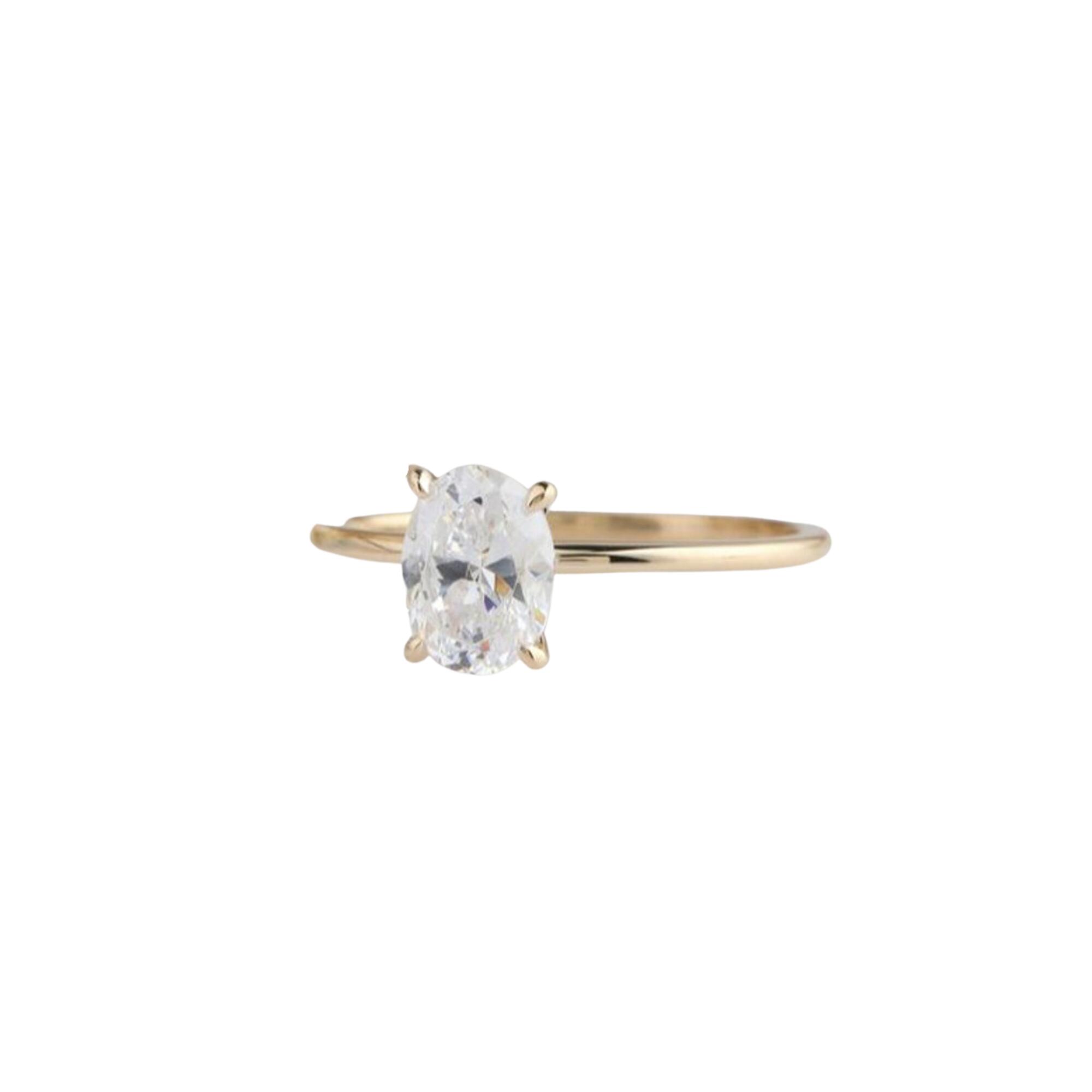 Womens Lily Flo Jewellery Corona Oval Diamond Claw Ring Size K