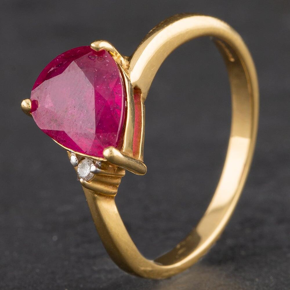 Pre-Owned 18ct Yellow Gold Pear Shape Ruby Diamond Ring 4138518