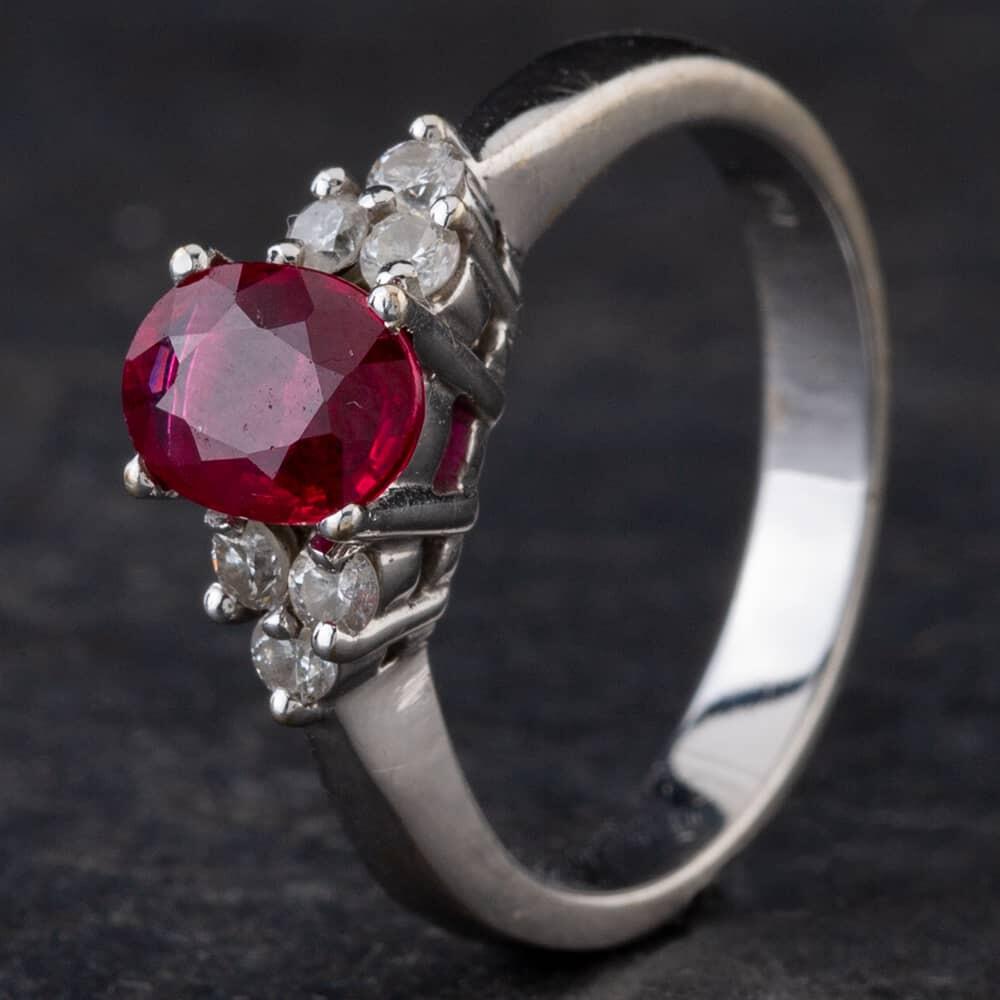 Pre-Owned 18ct White Gold Oval Ruby &amp; Brilliant Cut Diamond Fancy Ring 4148634